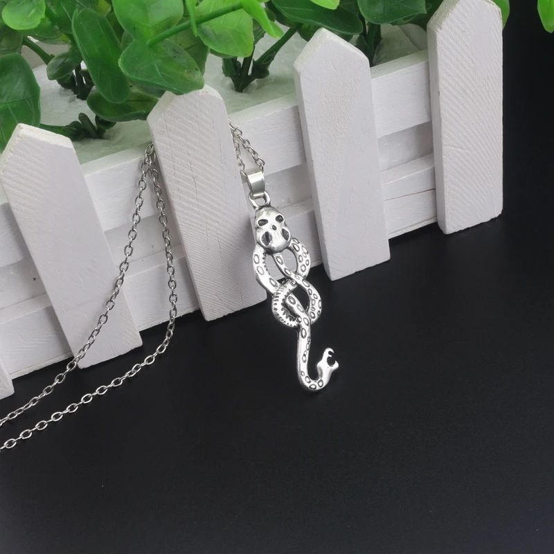 Новинка Модный кулон в виде змеи из фильма Horcrux Death Eaters Lord Voldemort Nagini массивное