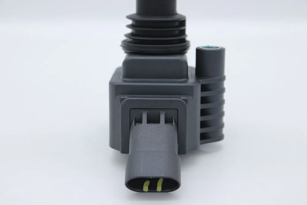 

Ignition coil for FIAT Bo Yue Import 1.4T Lingya import 1.4T OE 55213613