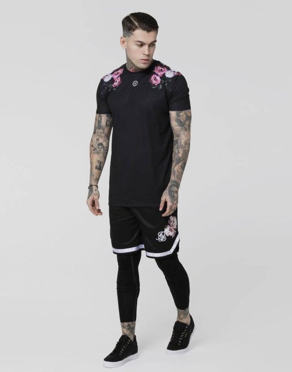 SikSilk черная футболка с принтом розы мужские футболки