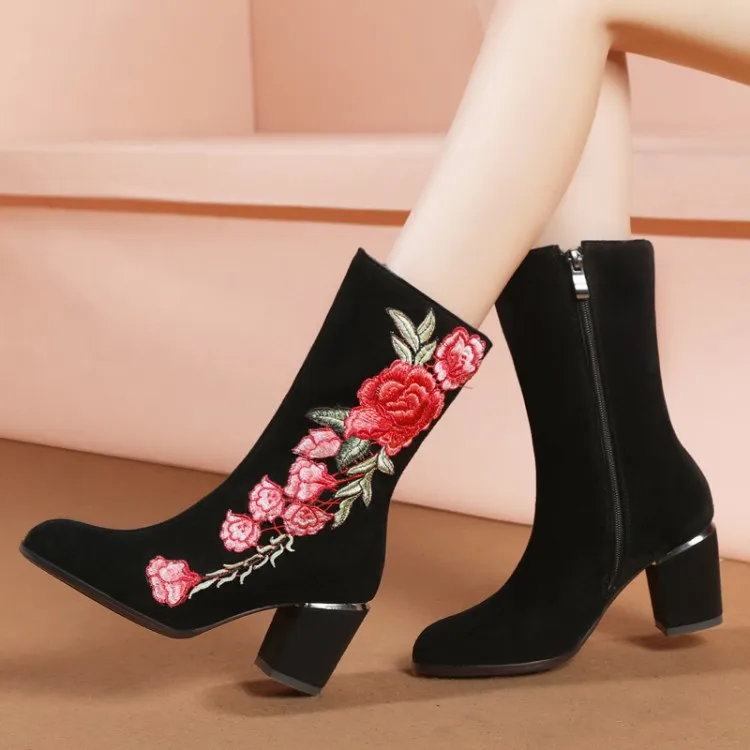 

MLJUESE 2019 women Mid-calf boots cow suede Embroider winter warm boots thick heel high heels women boots big size 43