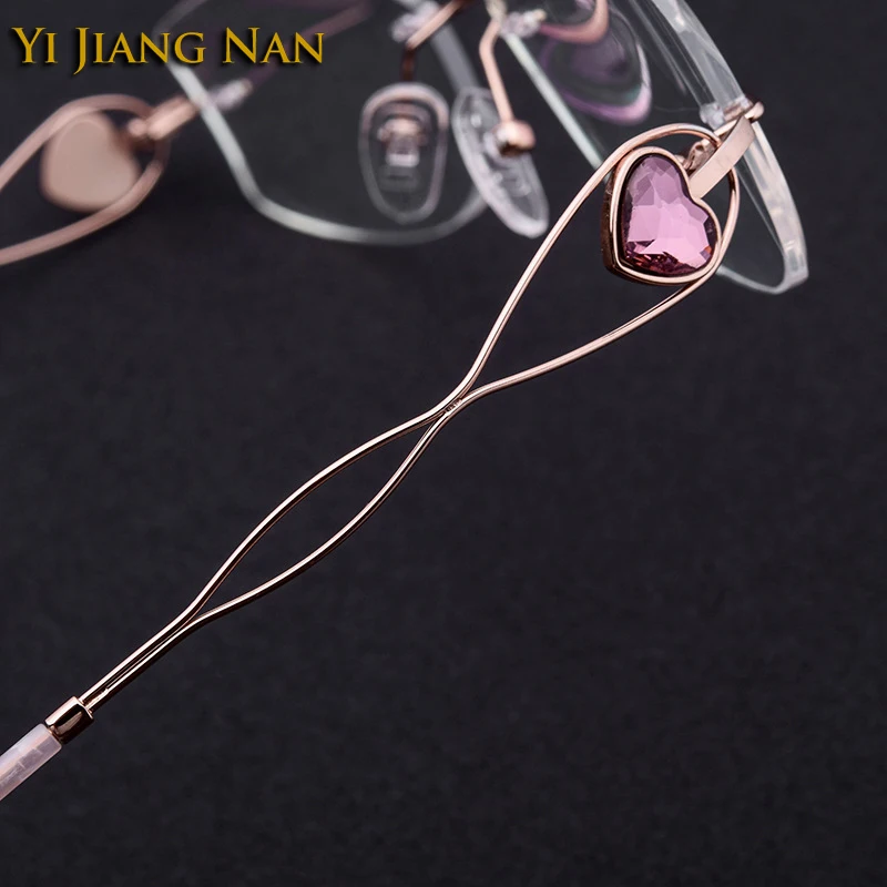 

Diamond Cut Trimmed Rimless Titanium Eyeglasses Frames Women New Fashion Gold Glasses with Transparent Lenses