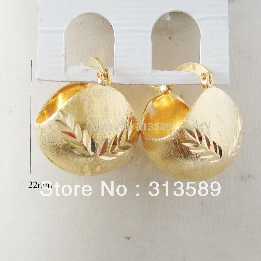 Новая Милая резная желтое золото GP сплошной заливки наложения HUGGIE обруч 0 87