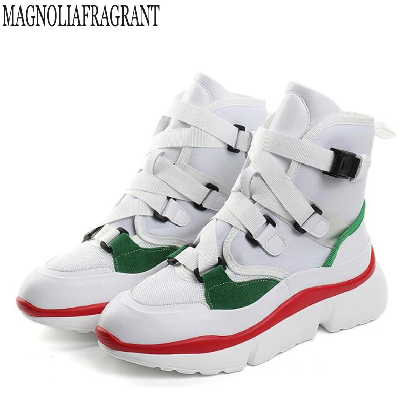Женская обувь с пряжкой на толстой подошве весну и осень простая спортивная для