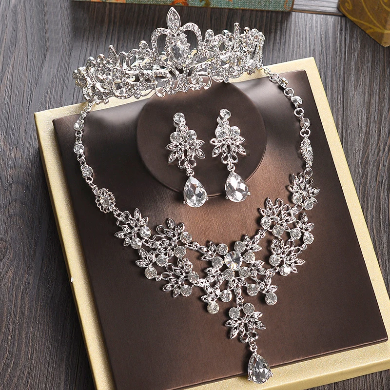 Strass Coroas e Tiaras de Cabelo Joias Conjuntos Colar Brincos Cor Branca головные уборы Nupcial Acessorios Para A
