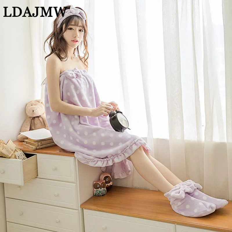LADJMW High Quality Home Bathrobe Flannel Chest Bath Garment Lovely Winter Three-piece Towel Set | Дом и сад