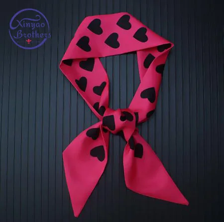 2018 Новое поступление женский шелковый шарф с принтом сердца модный роскошный