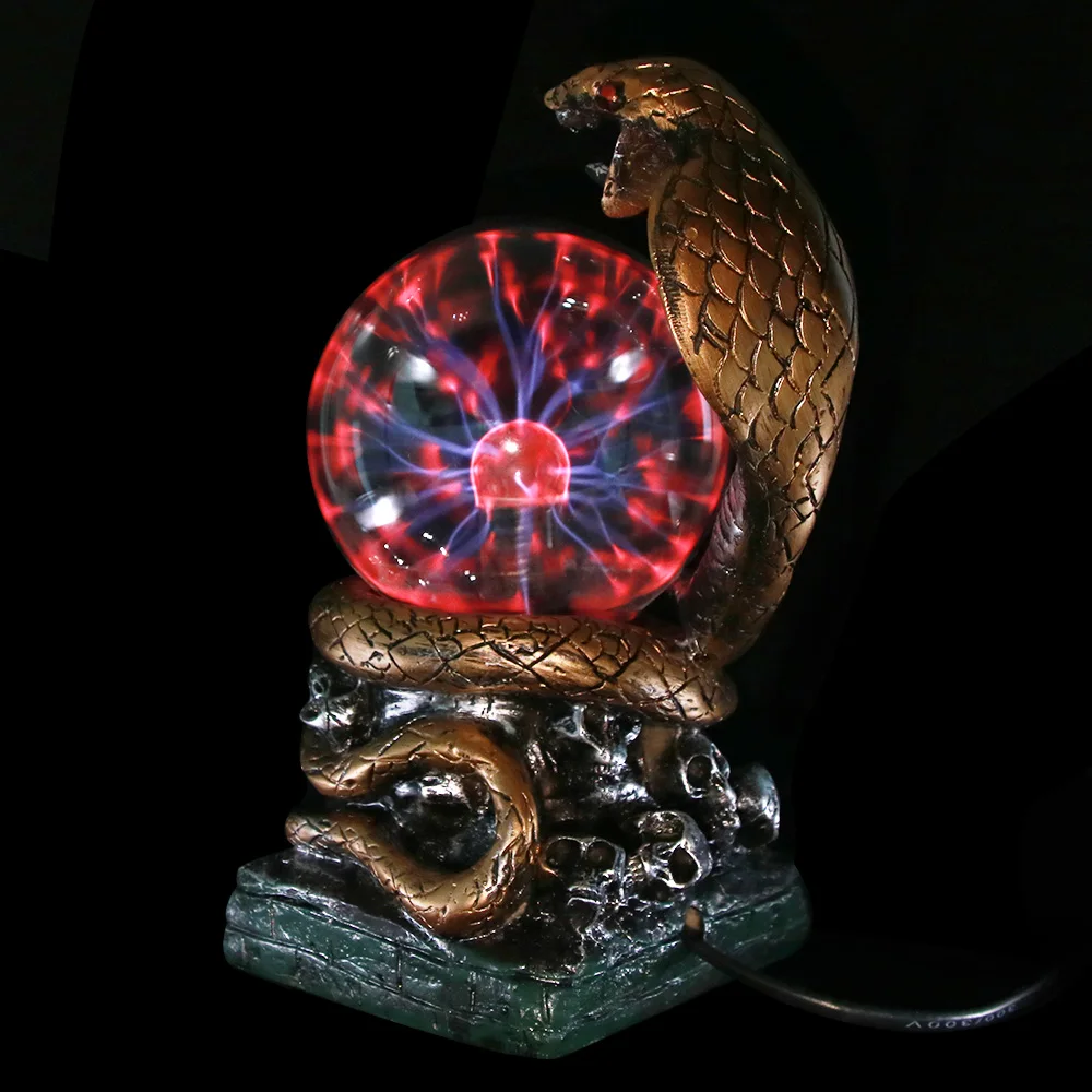 Статуэтка из смолы Cobra Snake on a Skull статуэтка шар плазменного шара Lightning Touch