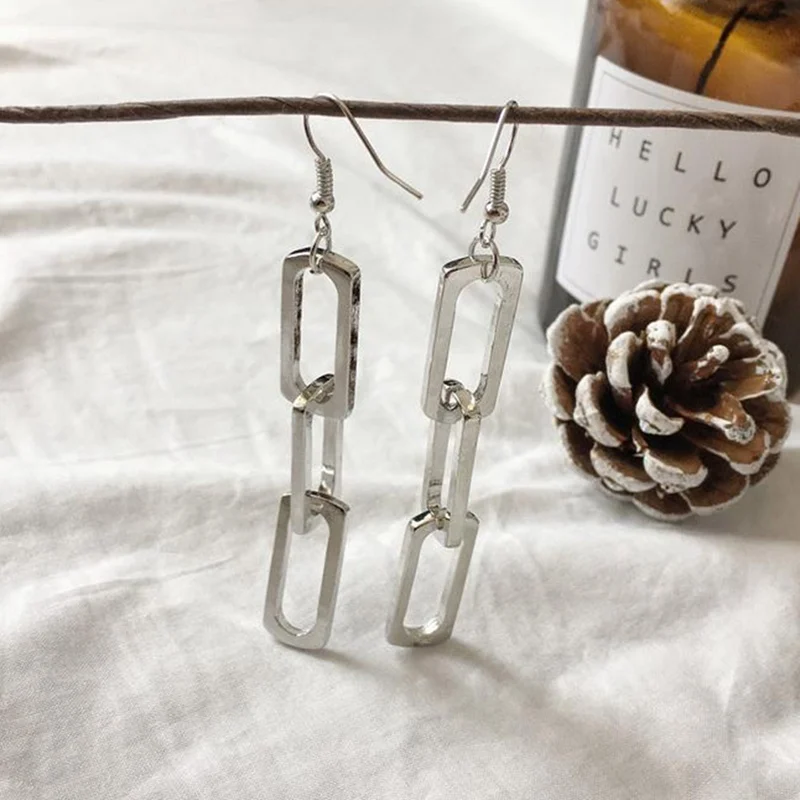 Женские прямоугольные серьги с прострочкой крупные геометрические простой: