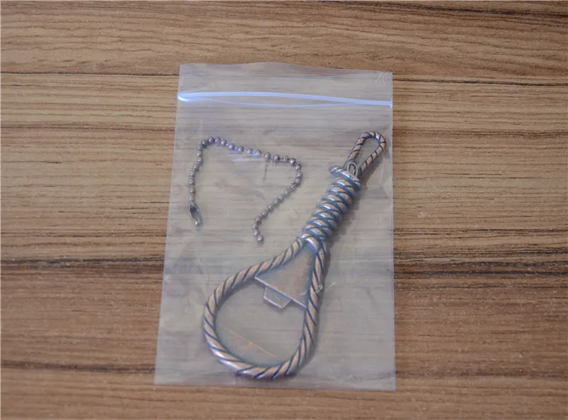 

Exquisite Metal Rope Shaped Bottle Opener Keychain Beer Opener Novelty Gifts Portable Beer Openers Kitchen Gadgets KTV Bar Tools
