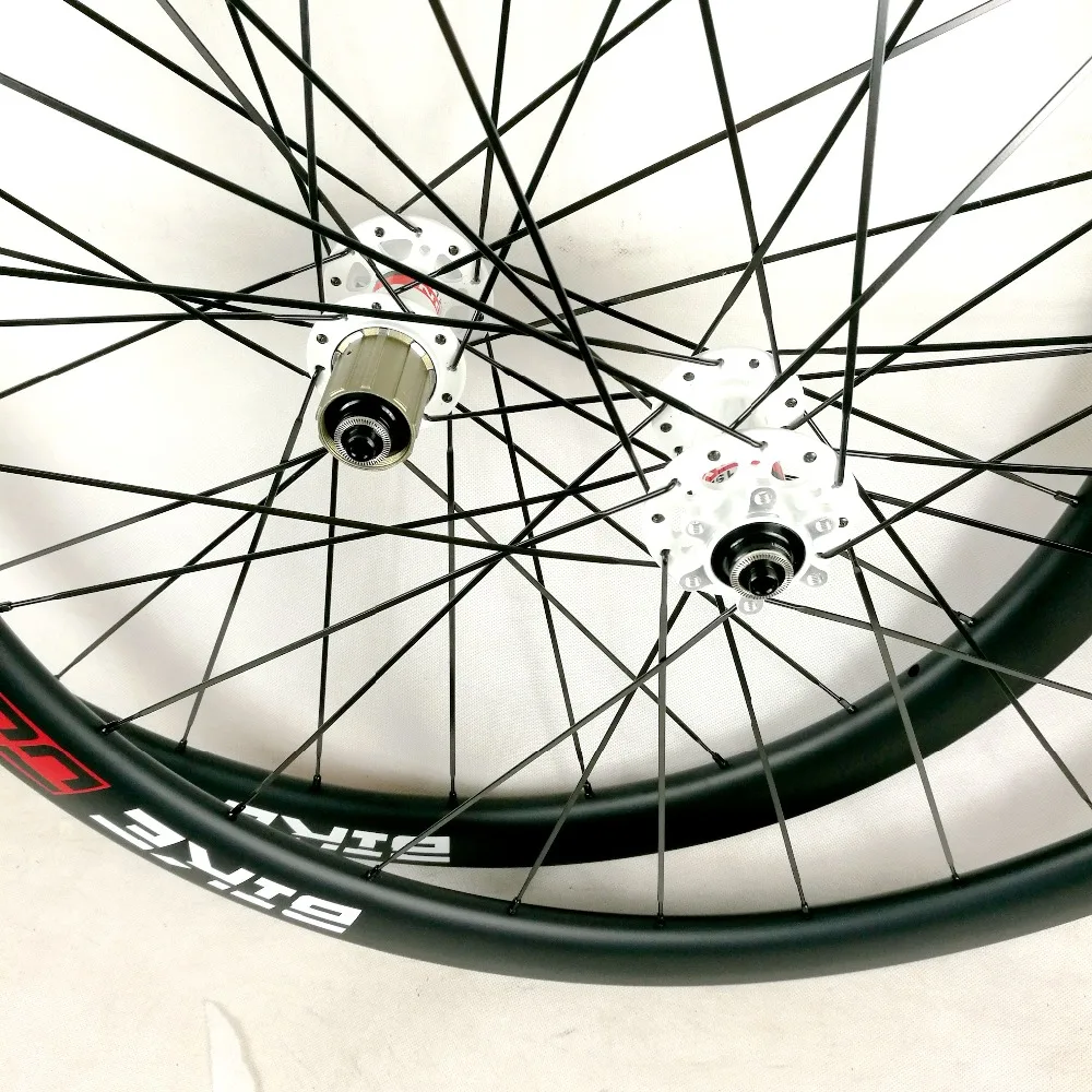 BIKEDOC 700C Углеродные дорожные дисковые колеса 50 мм Высота велосипеда белый 771 772