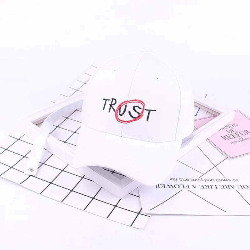 2017 Женщины Мужчины Весна Хип Хоп Черный Бейсболка Snapback шляпы Длинный Ремень