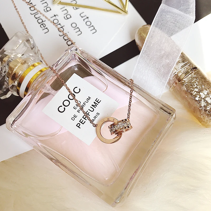 2018 г. Новая женская Кулон на шею аксессуары Simple ключицы цепи короткое розовое