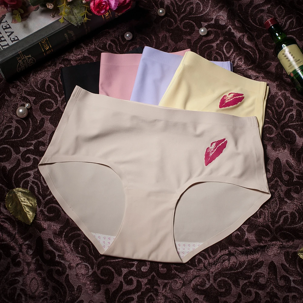 Сексуальные женские бесшовные трусы нижнее белье с принтом губ мягкие дышащие