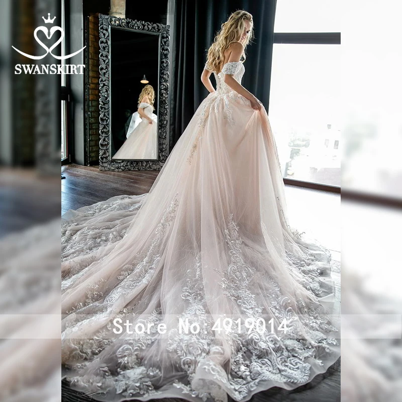 Модное свадебное платье, расшитое бисером, Vestido de novia,, Swanskirt, с открытыми плечами, с аппликацией, бальное платье, свадебное платье с часовней и шлейфом, HZ03