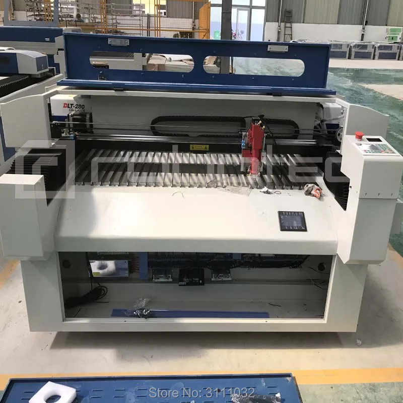 

Robotec large size 1325 CNC co2 laser cutting machine 150w 260W 280W 300W for steel/carbon with Jilin Yongli laser tube