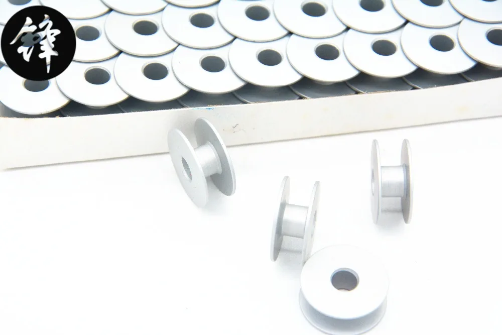 Швейная машина для стежка с резьбой сердце (яркий алюминий) алюминиевые катушки