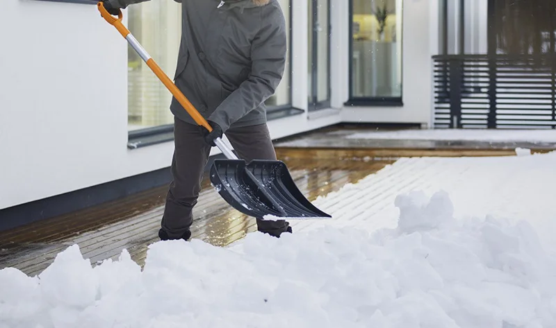 Лопата для уборки снега SnowXpert Fiskars|Лопата и совок| |