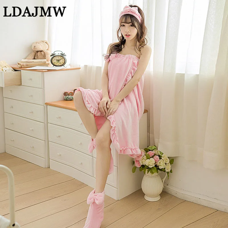 LADJMW High Quality Home Bathrobe Flannel Chest Bath Garment Lovely Winter Three-piece Towel Set | Дом и сад