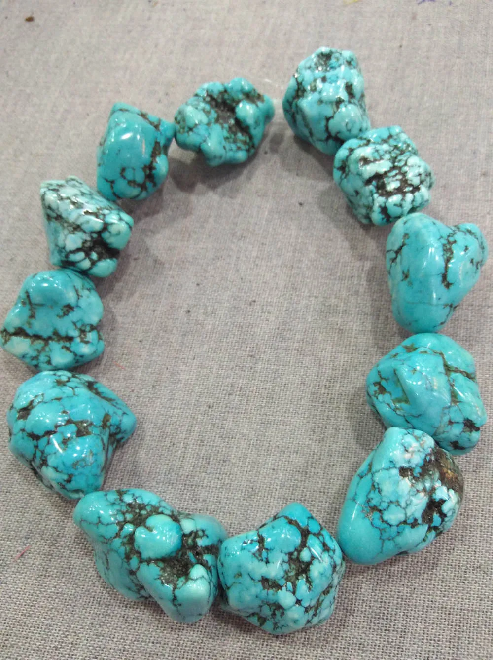 

20-30mmRough Turquoise GEM Nugget Tumbled Stone Healing Crystals and Stone Jewelry & Craft Supplies Full strand 16"