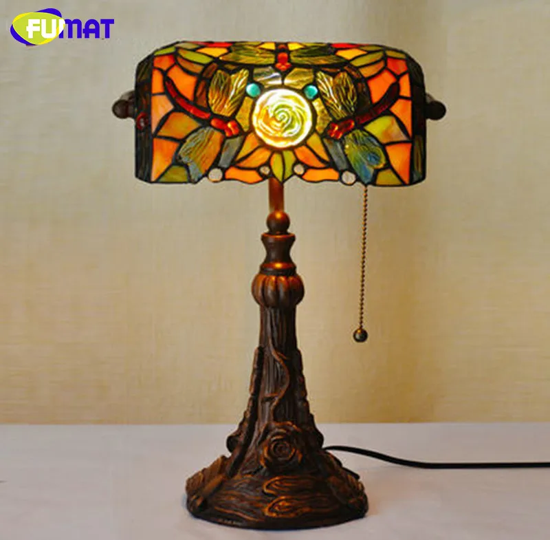 

FUMAT Vintage Bedside Table Lamp Handicraft Lamp Stained Glass Lampshade Bedroom Lamp Lustre Classical Light free LED bulbs