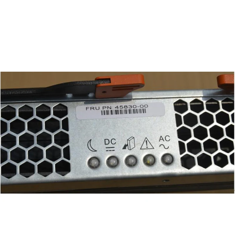 Для IBM AC DS3000 DS3512 DS3500 мощность сервера HP-S5601E0 45830-00 585 Вт источник питания |