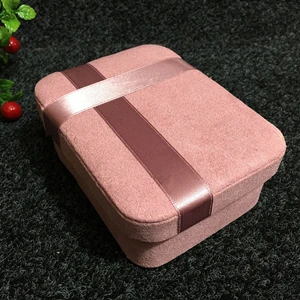 Розовый Портативная фланель для ювелирных изделий, коробка, маленькие серьги и кольцо, шкатулка для хранения, 3 цвета, простая Подарочная коробка для женщин - Цвет: Розовый