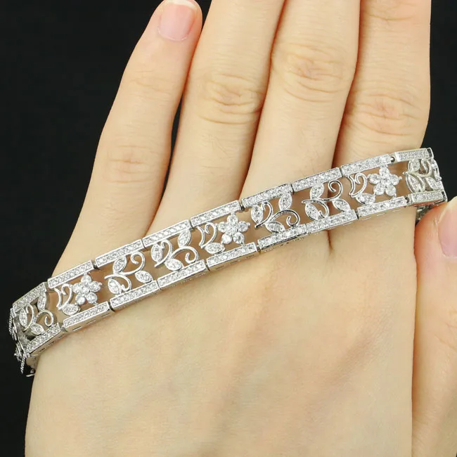 

Gorgeous White Cubic Zirconia Woman's Weding Silver Bracelet 7.0-7.5" 10x10mm