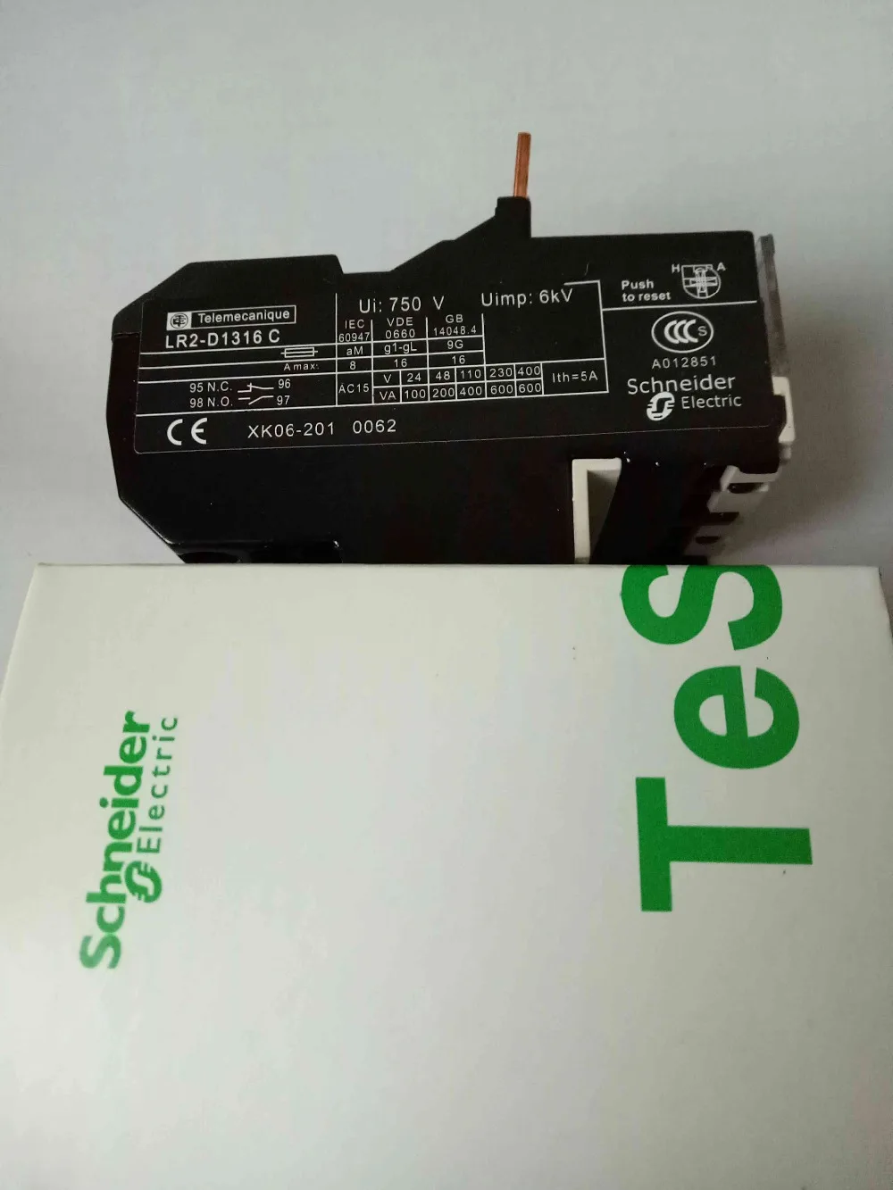 

Schneider реле тепловой перегрузки LR2-D1308C 2,5-4A LR2D1308C