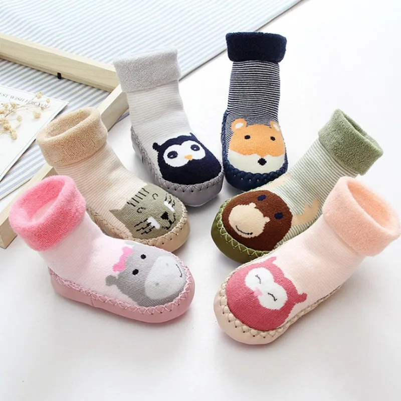 Для маленьких девочек и мальчиков противоскользящая обувь первых шагов осенние