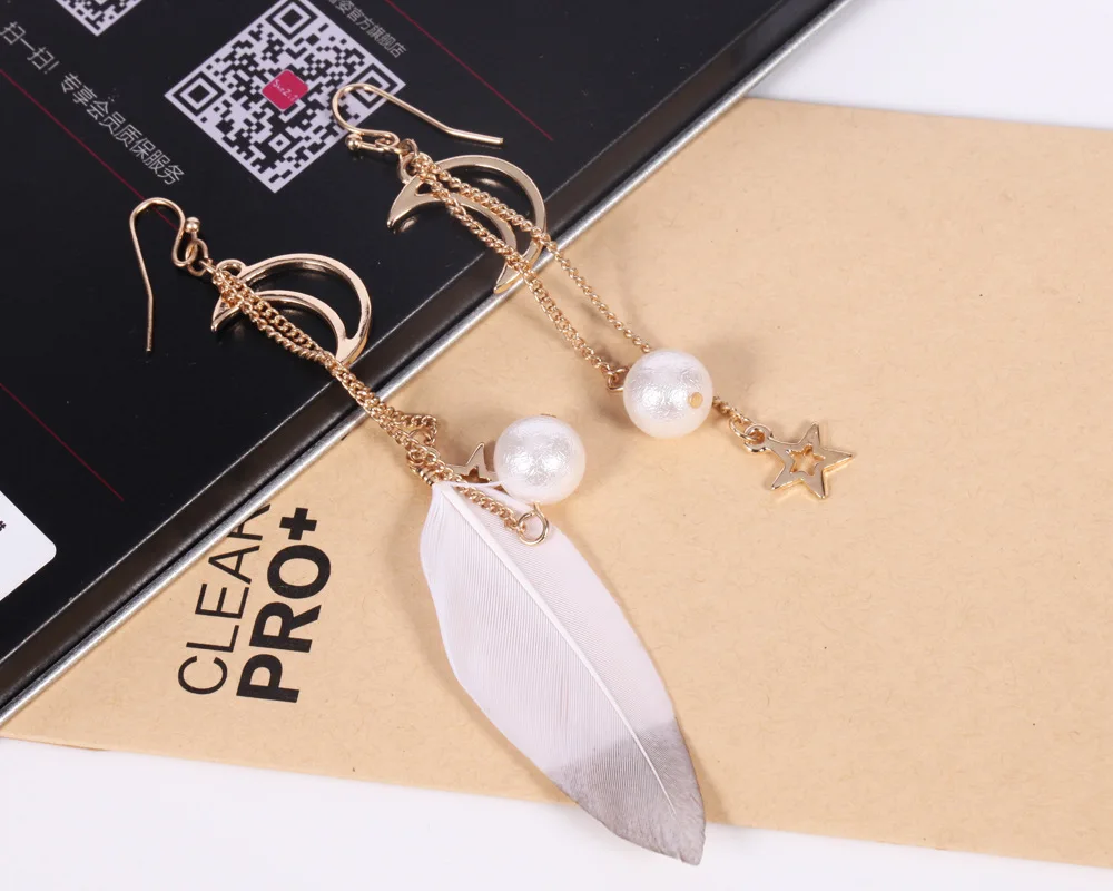 Popular Real Feather Asymmetric Earrings Gold Moon and Pearl Beads Drop Dangle Fashion Earring For Wedding Mother's Day Jewelley |