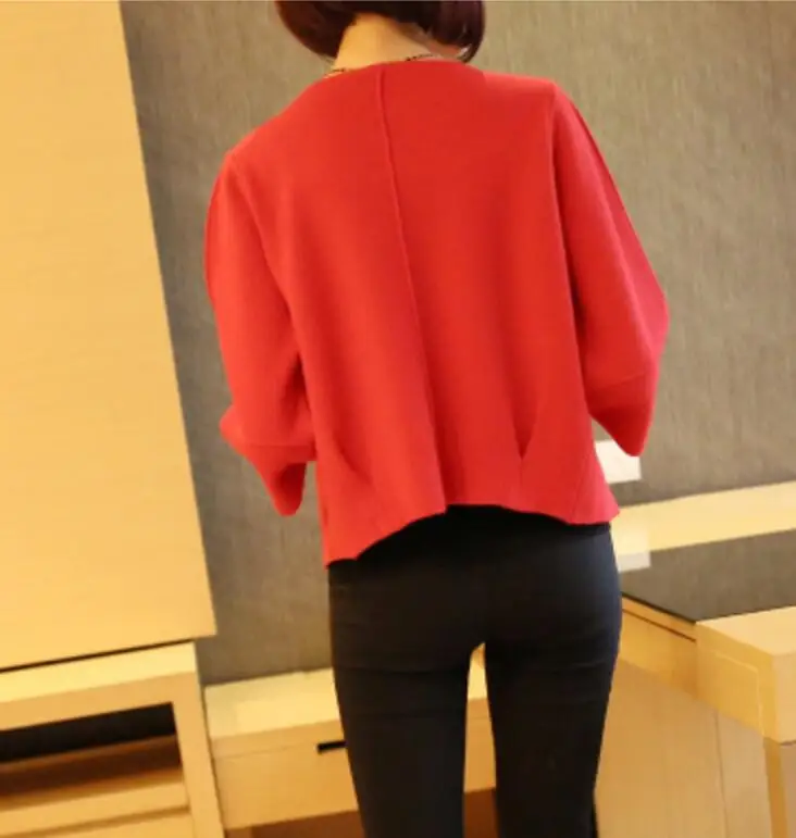 2018 autumn and winter new women's loose large-size knitted cardigan with seven sleeves short style sweater |