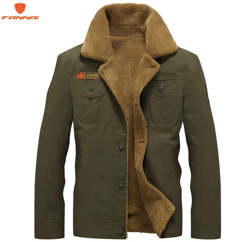 

Coats & Jackets
