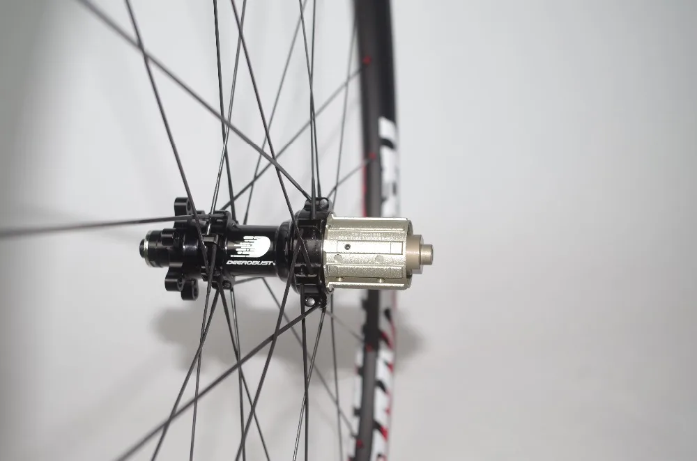 1184g 29er MTB XC 24 мм x 30 ассиметричный бескамерный клинчер горный велосипед Углеродные