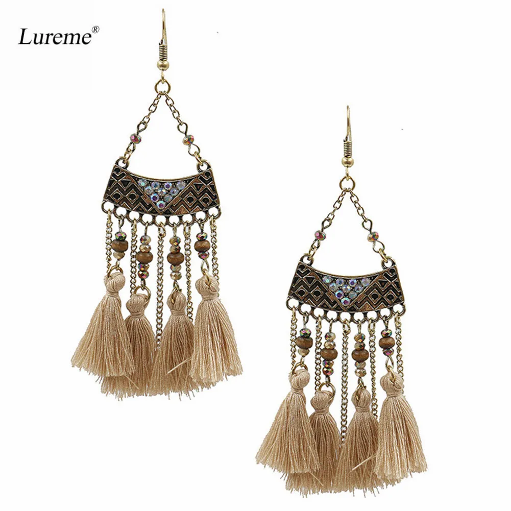 

Lureme женский винтажный Прямоугольный дизайн бронза с простой цепочкой кисточкой Длинные серьги-бежевый (искусственная кожа)