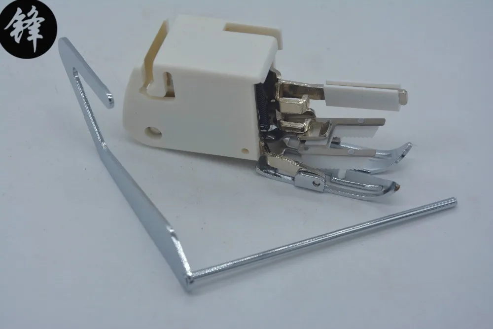 

Janome SEWING MACHINE PARTS PRESSER FOOT 214875014 / Walking foot Low Shank With Quilting Guide