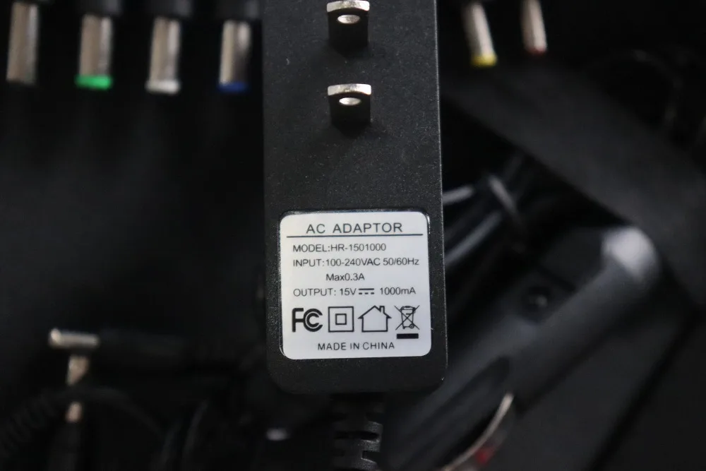 Многофункциональный 68800mAH 12V 4 USB портативный мини-автомобильный пусковой Аккумулятор для аварийного запуска аккумуляторной батареи