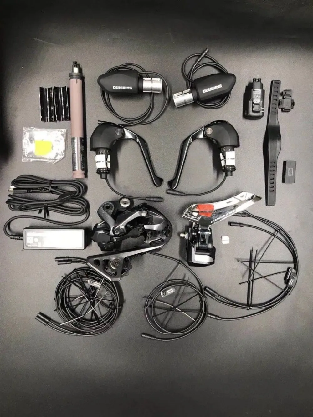 SHIMANO Ultegra Di2 R8060 Groupset ST-R8060 Time Trial/Триатлон | Спорт и развлечения