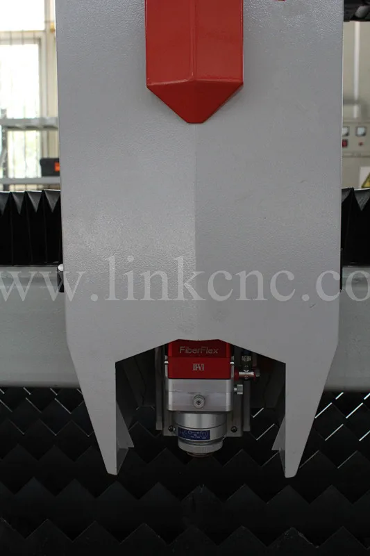 Требуются агенты cnc волоконно лазерной резки 1000 Вт металлический лист 1530