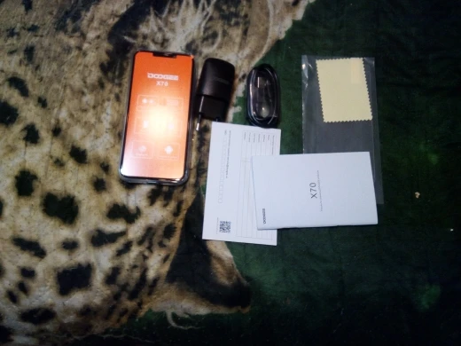 DOOGEE X70 смартфон 5,5 ''u-образная 19:9 MTK6580 четырехъядерный 2 Гб ОЗУ 16 Гб ПЗУ Двойная камера 8,0 МП Android 8,1 4000 мАч