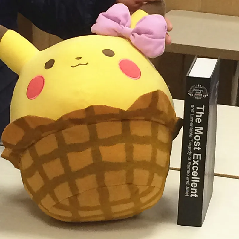 Плюшевые игрушки Pikachu, милая аниме игрушка, детский подарок, детская мультяшная плюшевая подушка, Пикачу, 38 см от AliExpress RU&CIS NEW