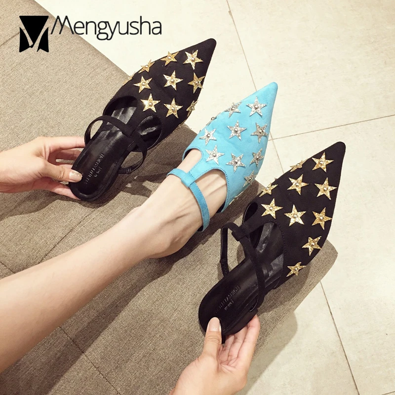 2019 г. дизайнерские шлепанцы с острым носком на низком каблуке женская обувь