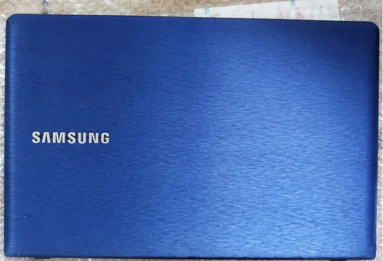 Синий Samsung NP270E5E/NP270E5V/NP275E5E ЖК-дисплей задняя Корпус кавер-BA75-04423G BA75-04423A BA75-04423E - Цвет лезвия: Синий