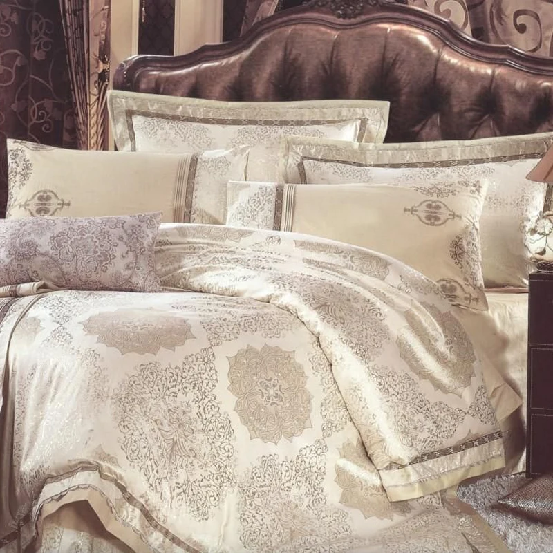 Постельное белье &quotValtery&quot Тканный жаккард с вышивкой 2-спальное евро и семейное