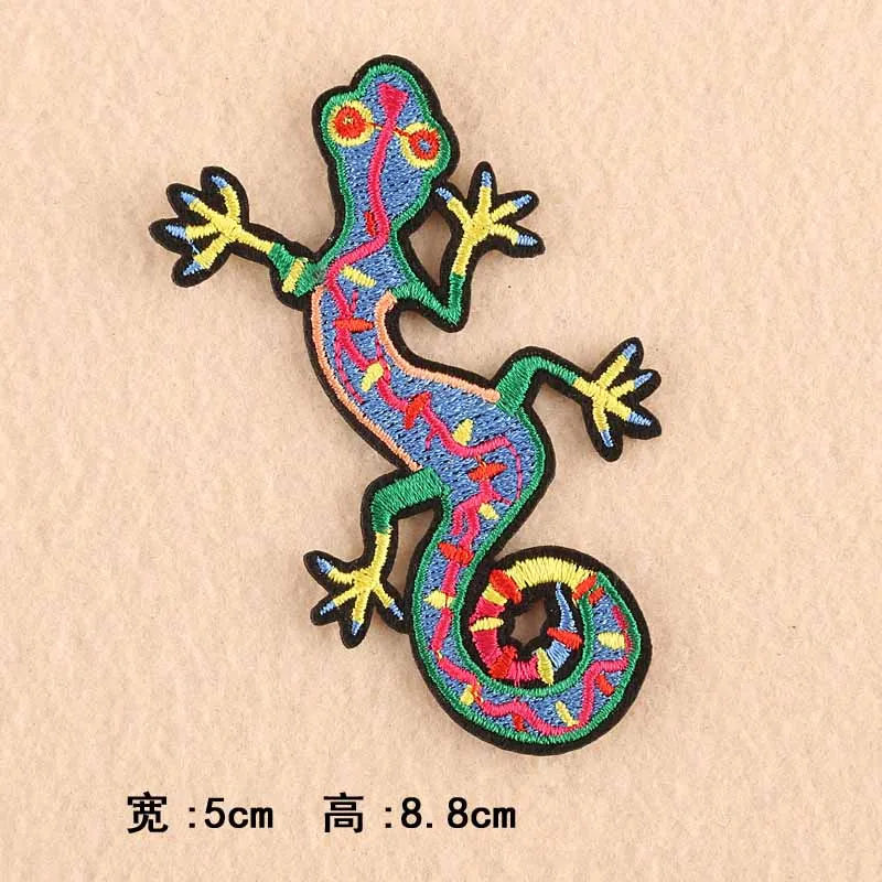 Gecko Bee Nothing Gecko гриб животное потеряется на открытом воздухе Утюг на вышитые одежды нашивки для одежды наклейки одежды оптом - Цвет: Gecko