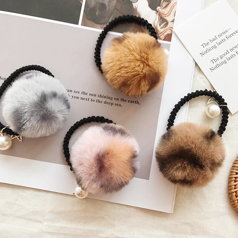 

Japanese Hot Sale Woman Hair Rope Of Leopard Print Ball Hairband Lovely Imitation Rabbit Wool Hair Ball Elastic Hair Accessories