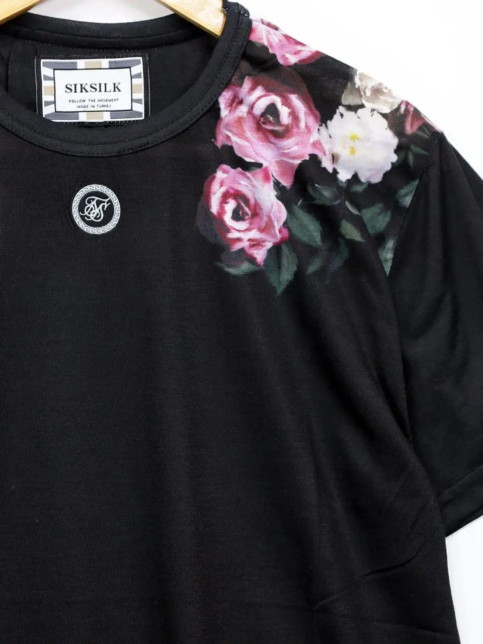 SikSilk черная футболка с принтом розы мужские футболки