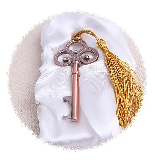 Винтажный металлический ключ открывалка для бутылок с кисточкой в подарочной