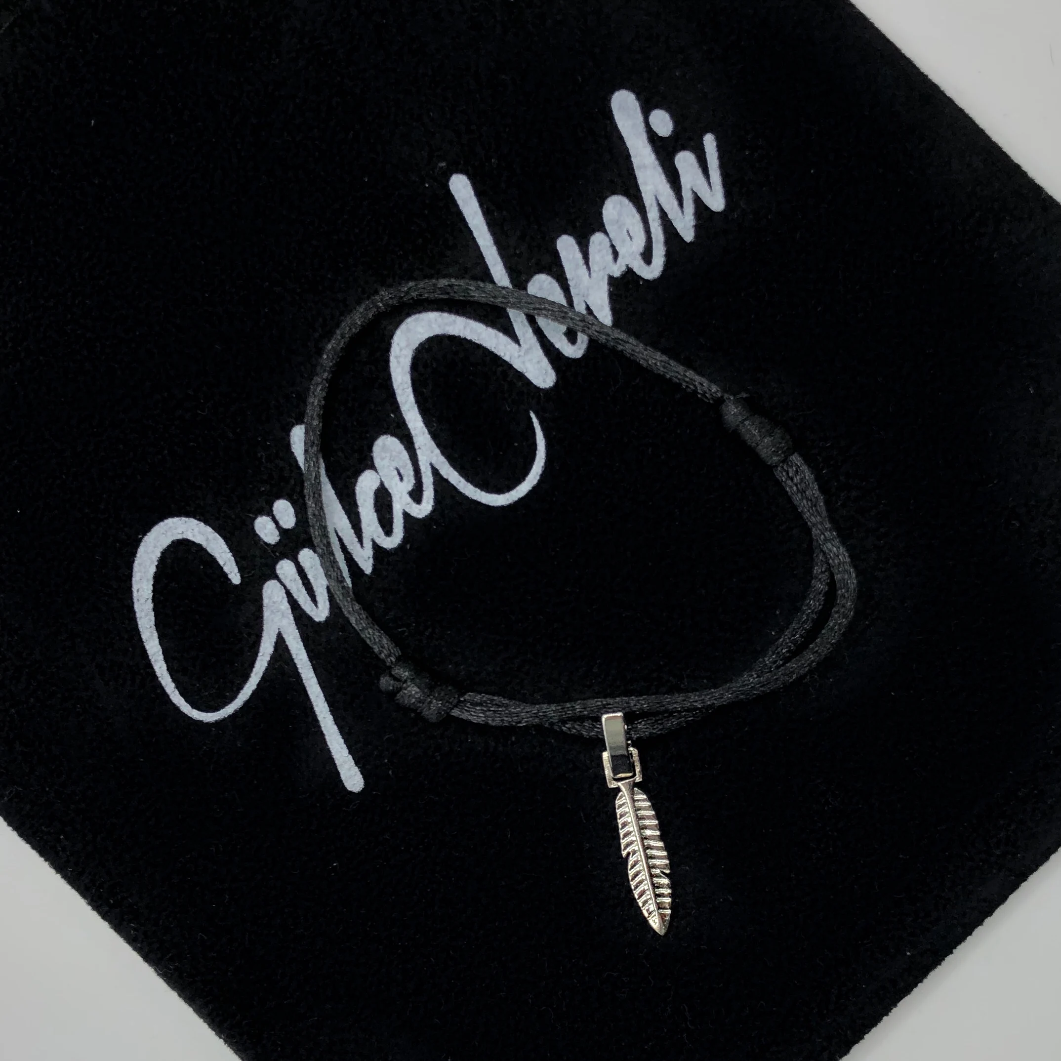 

GULCE DERELI, LEAF BRACELET, BRACELETS, CHARM BRACELETS, GIFT BOX, GOLD/SILVER PLATED