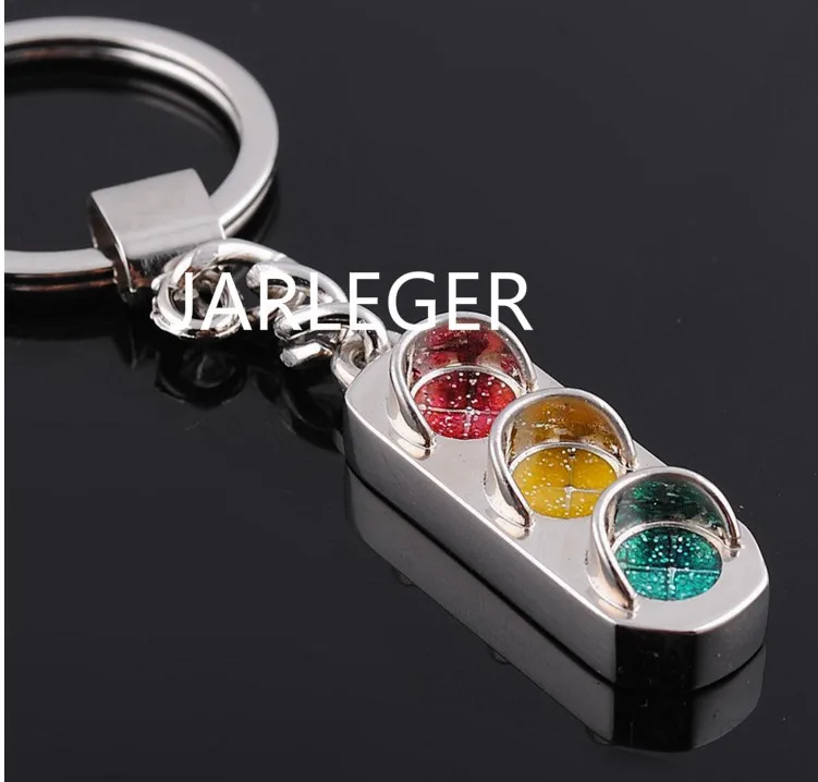 Модный креативный автомобильный металлический дорожный светильник брелок для