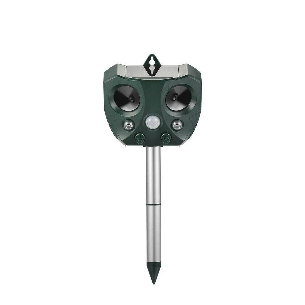 Solar Ultrasonic Animal Repeller Motion Sensor LED Flashing Pest Repellent | Дом и сад